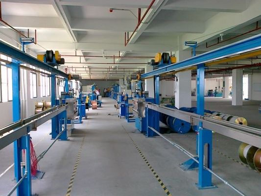 Máquina de produção de cabos elétricos Extrusora 140 kg/h para arame de construção