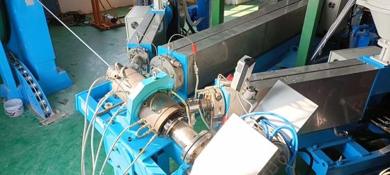 Hongli CCV Lines XLPE 6-35Kv 3 camadas Co Extruder Machine para cabo de energia 240