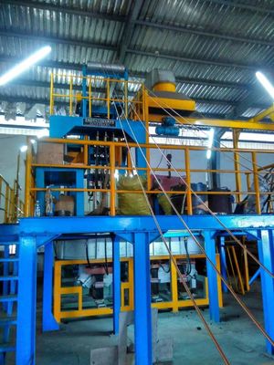 Máquina de fundição de cobre de 3000 toneladas 2400 mm/min